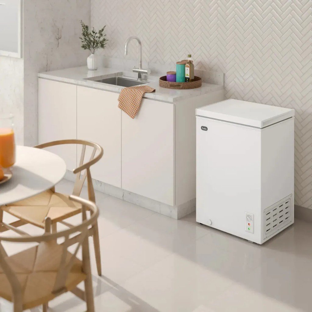 Freezer horizontal Gafa FGHF101B-S 96 litros blanco